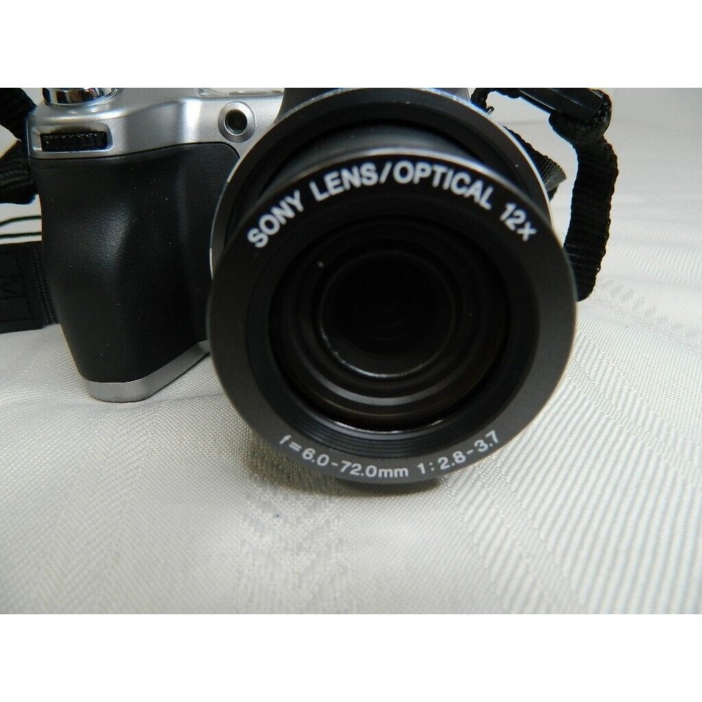 Sony Cybershot Super Steady Shot DCS-H1 5.1MP 12X Optical Zoom w/Case & USB Cord - Picture 7 of 16